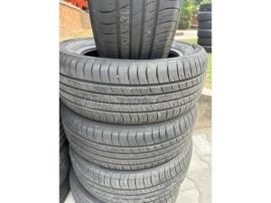 Kumho KH27 nyári 185/55 R15 86 H TL 2023