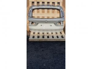 BMW X1 F48 / csomagtér ajtó