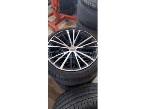 Pirelli nyári 225/45 R19 85 V TL / Replica - Alufelni 19x9