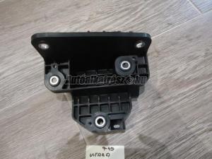 SUZUKI VITARA, SX4 S-CROSS 72522-61M00 / akkumulátor tartó