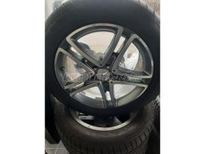 Goodyear nyári 245/50 R18 100 R TL / Gyári alufelni 18x8