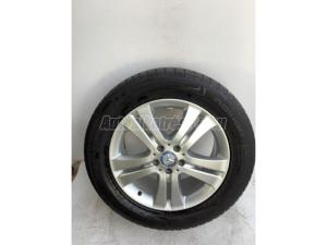 Nokian Sport Utility nyári 255/55 R18 109 W TL 2010 / Gyári alufelni 18x8