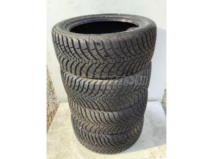 Kumho Wintercraft téli 255/45 R18 103 V TL 2017