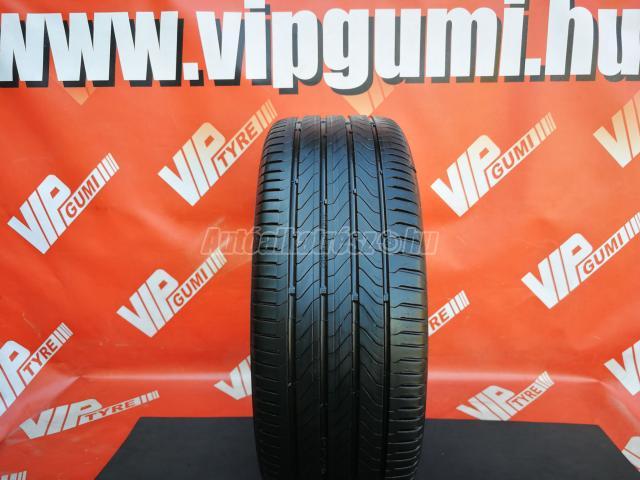 Continental UltraContact 235/45 R19 99V XL EVc