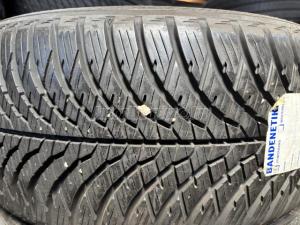 Yokohama AV21 4 évszakos 225/40 R18 92 W TL 2018